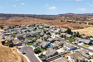 20096 Fallen Leaf Dr, Perris, CA 92570 - Photo 59