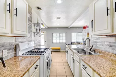 26316 Investors Pl, Hemet, CA 92544 - Photo 7