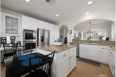 39396 Beringer Drive, Murrieta, CA 92563 - Photo 11