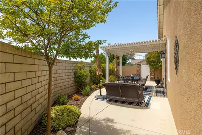 39396 Beringer Drive, Murrieta, CA 92563 - Photo 25