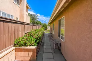 32587 Via Destello, Temecula, CA 92592 - Photo 39