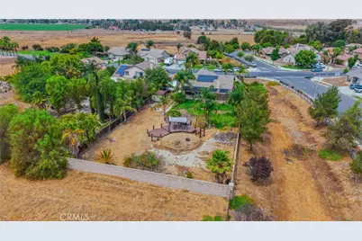 1390 Alabaster Avenue, Hemet, CA 92545 - Photo 31