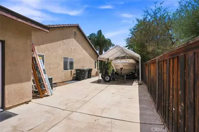 1390 Alabaster Avenue, Hemet, CA 92545 - Photo 29