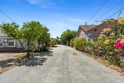 523 W Locust Street, Ontario, CA 91762 - Photo 3