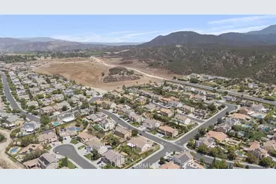 33940 Baystone Street, Temecula, CA 92592 - Photo 57
