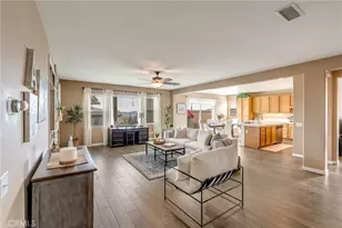 23649 Bellwood Ct, Murrieta, CA 92562 - Photo 9