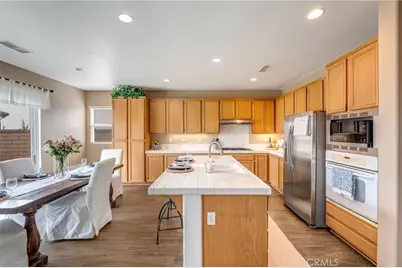 23649 Bellwood Court, Murrieta, CA 92562 - Photo 19