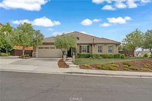 23649 Bellwood Ct, Murrieta, CA 92562 - Photo 3
