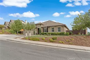 23649 Bellwood Ct, Murrieta, CA 92562 - Photo 5