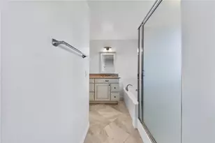 32903 Charmes Ct, Temecula, CA 92592 - Photo 19