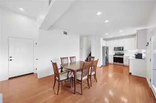 32903 Charmes Ct, Temecula, CA 92592 - Photo 9