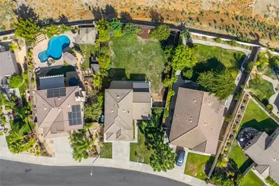 32903 Charmes Court, Temecula, CA 92592 - Photo 31