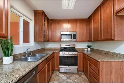 530 Calle Montecito, Oceanside, CA 92057 - Photo 5