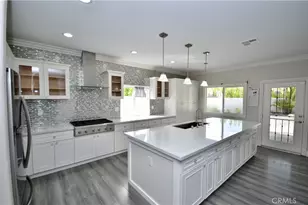 39458 Cozumel Ct, Murrieta, CA 92563 - Photo 3