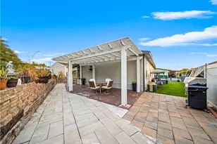 200 S Emerald Dr, Vista, CA 92081 - Photo 41