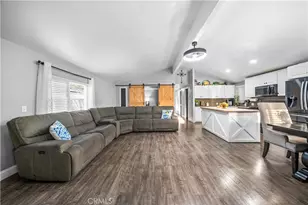 200 S Emerald Dr, Vista, CA 92081 - Photo 11