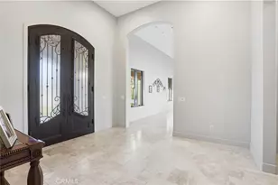 39760 Amber Ct, Murrieta, CA 92562 - Photo 9