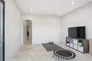 39760 Amber Ct, Murrieta, CA 92562 - Photo 21