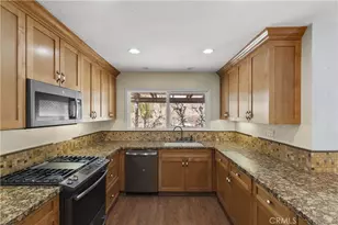 24903 Regis Ct, Murrieta, CA 92562 - Photo 9