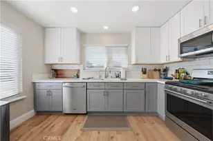 37475 Cole Creek Ct, Murrieta, CA 92562 - Photo 5