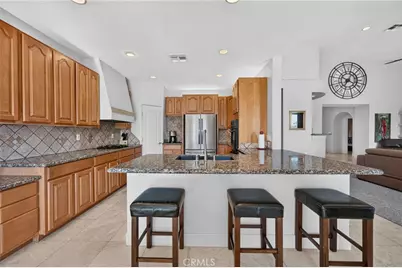 9757 Oakmount Boulevard, Desert Hot Springs, CA 92240 - Photo 15