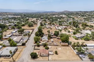 19482 Ray Ave, Riverside, CA 92508 - Photo 33