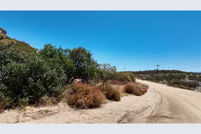 714 Rolling Hills Drive, Aguanga, CA 92536 - Photo 11