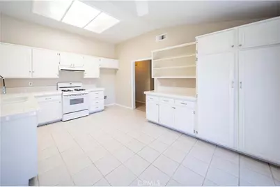 28775 Bridge Water Lane, Menifee, CA 92584 - Photo 15