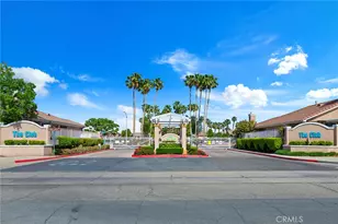 27927 Blaze Ln, Sun City, CA 92585 - Photo 47