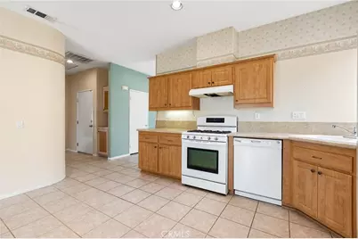 27927 Blaze Lane, Sun City, CA 92585 - Photo 15