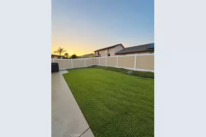 39832 De Vendome Court, Murrieta, CA 92563 - Photo 21