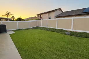 39832 De Vendome Ct, Murrieta, CA 92563 - Photo 21