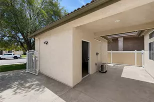 39832 De Vendome Ct, Murrieta, CA 92563 - Photo 33