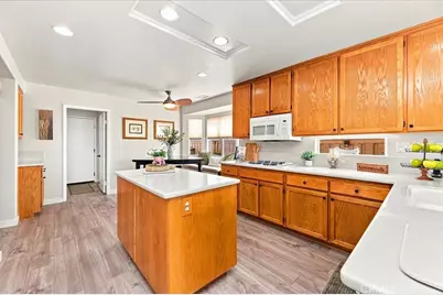 40643 Via Jalapa, Murrieta, CA 92562 - Photo 21