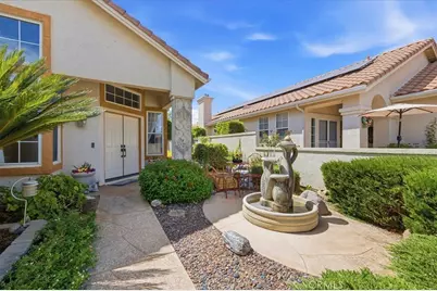 40643 Via Jalapa, Murrieta, CA 92562 - Photo 5