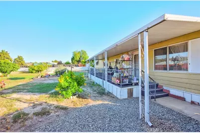 43831 Rassle, Hemet, CA 92544 - Photo 37