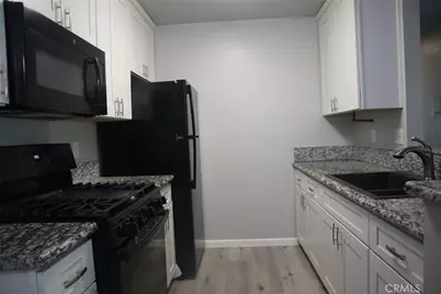26200 Redlands Blvd. #18, Redlands, CA 92373 - Photo 5