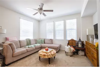 41987 Isadora #1404, Murrieta, CA 92562 - Photo 5