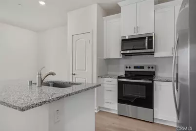 14842 Desert Lily Court, Apple Valley, CA 92307 - Photo 5