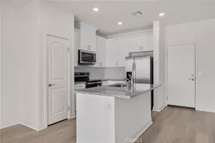 14896 Desert Lily Ct, Apple Valley, CA 92307 - Photo 5