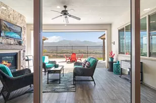 11523 Explorer Ct, Corona, CA 92883 - Photo 35