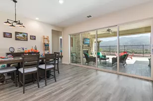 11523 Explorer Ct, Corona, CA 92883 - Photo 9