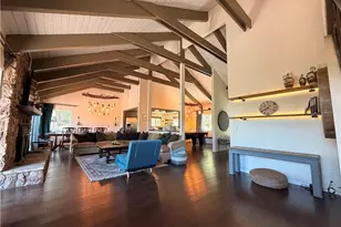 943 Nadelhorn Dr, Lake Arrowhead, CA 92352 - Photo 1