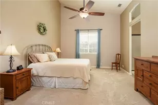 32720 Royal Oak Ln, Lake Elsinore, CA 92530 - Photo 11
