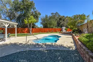 32720 Royal Oak Ln, Lake Elsinore, CA 92530 - Photo 23