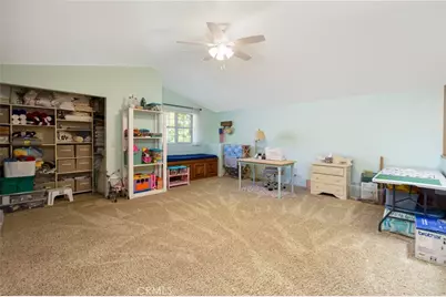 32720 Royal Oak Ln, Lake Elsinore, CA 92530 - Photo 19