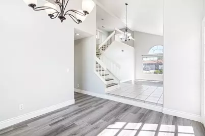 25077 Via Las Lomas, Murrieta, CA 92562 - Photo 17