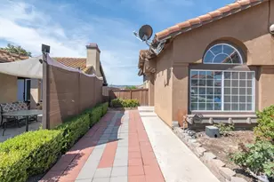 25077 Via Las Lomas, Murrieta, CA 92562 - Photo 49