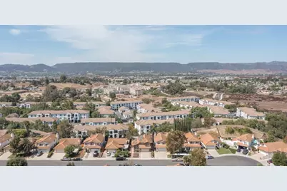 25077 Via Las Lomas, Murrieta, CA 92562 - Photo 7