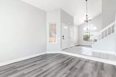 25077 Via Las Lomas, Murrieta, CA 92562 - Photo 11